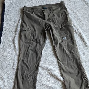 Eddie Bauer Guide Pro pants by First ascent 12 petite